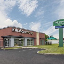 Extra Space Storage