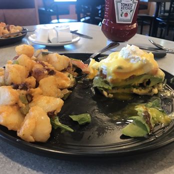 The kitchen @ 35 - Avocado Benedict - Breakfast & Brunch Near Me - Manasquan, New Jersey The kitchen @ 35 - Avocado Benedict - Breakfast & Brunch Near Me - Manasquan, New Jersey