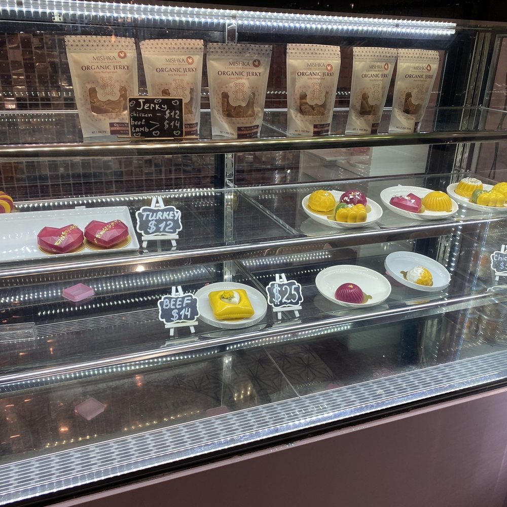 Mishka - Dessert case - Pet Stores Near Me - San Francisco, California Mishka - Dessert case - Pet Stores Near Me - San Francisco, California