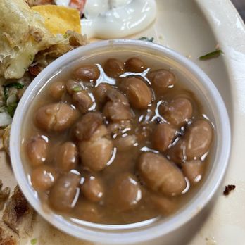 Los Guachos Taqueria - Pinto beans - Mexican Near Me - Columbus, Ohio