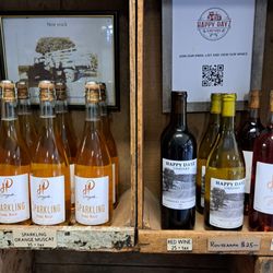Mandarin Hill Orchards - Happy Dayz Vineyard share the same premises. Their wines can be bought at Mandarin Hill Orchards.