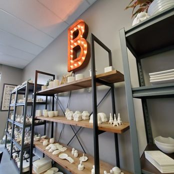 B Creative Painting Studio - Paint & Sip Near Me - Wesley Chapel, Florida
