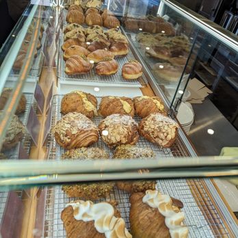 Little Pebbles - Bakeries Near Me - Toronto, Ontario