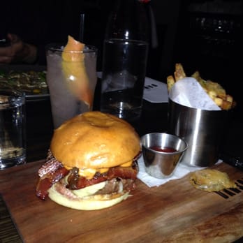 The Dawson - Burger and greyhound - American Near Me - Chicago, Illinois The Dawson - Burger and greyhound - American Near Me - Chicago, Illinois