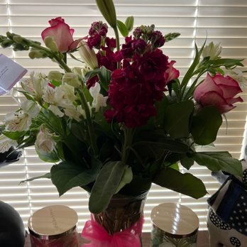 Precious Flowers & Gifts - What was delivered to my mother. This is nothing less than completely disappointing - Florists Near Me - Ceres, California Precious Flowers & Gifts - What was delivered to my mother. This is nothing less than completely disappointing - Florists Near Me - Ceres, California