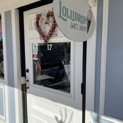 Lollidrops Sweet Shoppe - Outside of shoppe