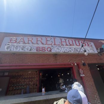 Barrelhouse By Gypsy Circus - Breweries Near Me - Knoxville, Tennessee Barrelhouse By Gypsy Circus - Breweries Near Me - Knoxville, Tennessee