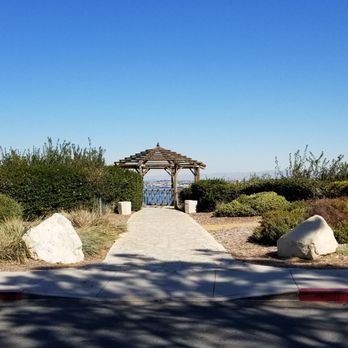 Roessler Point - Landmarks & Historical Buildings Near Me - Palos Verdes Estates, California