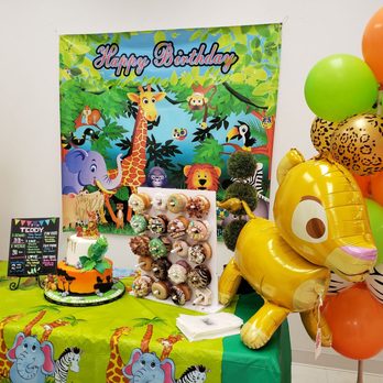 Majestkids Playland - Dessert table - Indoor Playcenter Near Me - Sugar Land, Texas