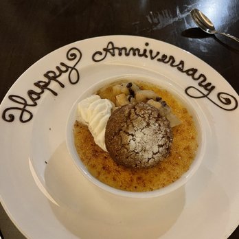 18 Oaks - A surprise from our waiter, vanilla creme brûlée with Apple compote and ginger snap cookie... - Steakhouses Near Me - San Antonio, Texas 18 Oaks - A surprise from our waiter, vanilla creme brûlée with Apple compote and ginger snap cookie... - Steakhouses Near Me - San Antonio, Texas