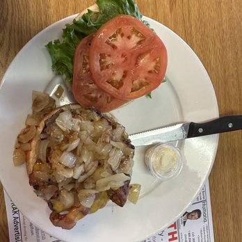 Bethany Diner - Bacon Cheddar Burger - Diners Near Me - Bethany Beach, Delaware