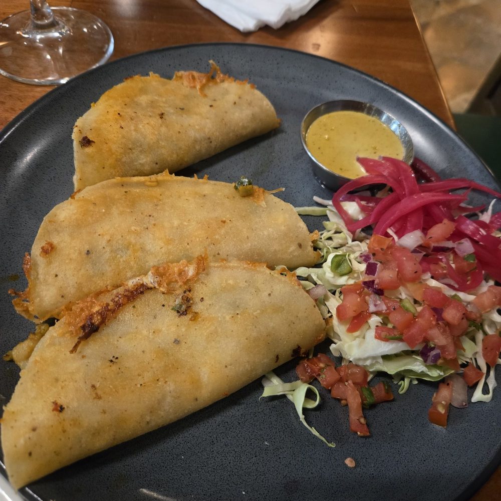Tacos gobenador 8/10 no crunch but delicious Tacos gobenador 8/10 no crunch but delicious
