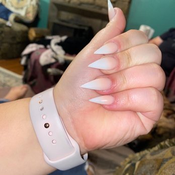 Cute Nails - Ombré full set! - Nail Salons Near Me - Kent, Washington