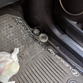Pio Pio 4 - You can see everything was packed up nice except the one GARLIC sauce that my car is now marinating in - Latin American Near Me - Bronx, New York