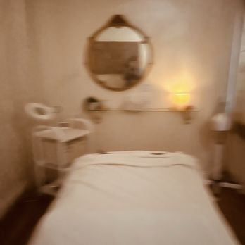Victorian Day Spa - 30-Minute Aromatherapy Massage - Skin Care Near Me - West Hartford, Connecticut Victorian Day Spa - 30-Minute Aromatherapy Massage - Skin Care Near Me - West Hartford, Connecticut