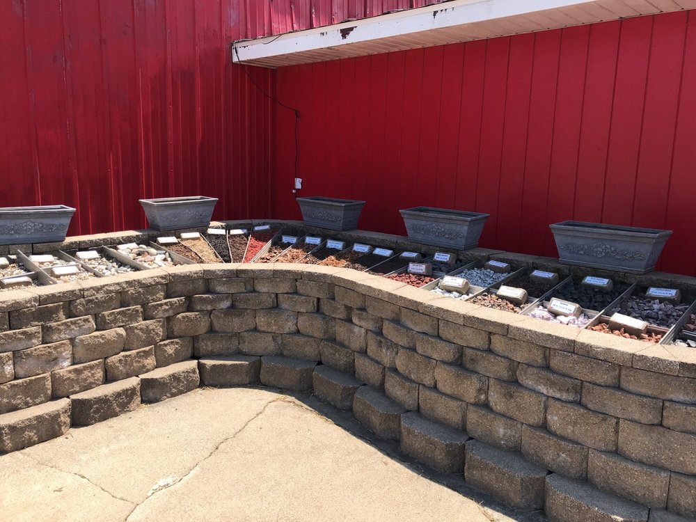 KALAMAZOO LANDSCAPE SUPPLIES Updated August 2024 5111 S 9th St, Kalamazoo, Michigan