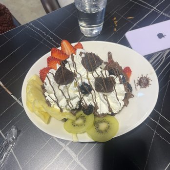 Melt N Dip - Desserts Near Me - Ballwin, Missouri