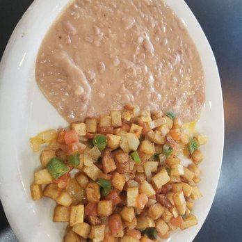 Margarita's Mexican Restaurant - Papas a la Mexican con frijoles - Mexican Near Me - Dallas, Texas Margarita's Mexican Restaurant - Papas a la Mexican con frijoles - Mexican Near Me - Dallas, Texas