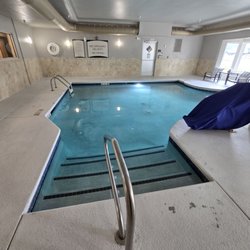 Staybridge Suites Chattanooga-Hamilton Place - Indoor pool for the win!