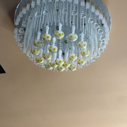 Tokyo - Interesting chandelier, clean, no grease or dust on it.