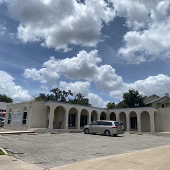West Wellness - Building - Massage Therapy Near Me - Austin, Texas West Wellness - Building - Massage Therapy Near Me - Austin, Texas