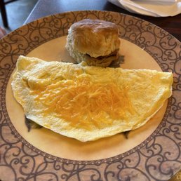 Cheese omelet with a sausage biscuit Cheese omelet with a sausage biscuit