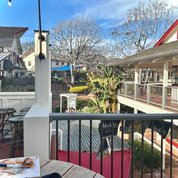 O'Callaghans - Irish Pub Near Me - Carmel-by-the-Sea, California