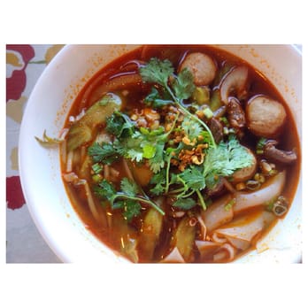 Siamese Express - Beef Noodle Soup w/ Meatballs. - Thai Near Me - Aliso Viejo, California Siamese Express - Beef Noodle Soup w/ Meatballs. - Thai Near Me - Aliso Viejo, California
