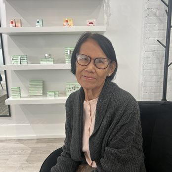 Eyeglass World - Hey love your face especially wearing those new red specs! - Optometrists Near Me - Lone Tree, Colorado Eyeglass World - Hey love your face especially wearing those new red specs! - Optometrists Near Me - Lone Tree, Colorado
