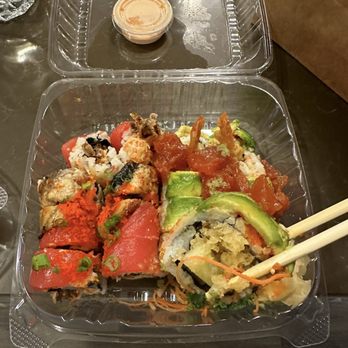 Thaicoon & Sushi Bar - Hippie roll - Sushi Bars Near Me - Atlanta, Georgia Thaicoon & Sushi Bar - Hippie roll - Sushi Bars Near Me - Atlanta, Georgia