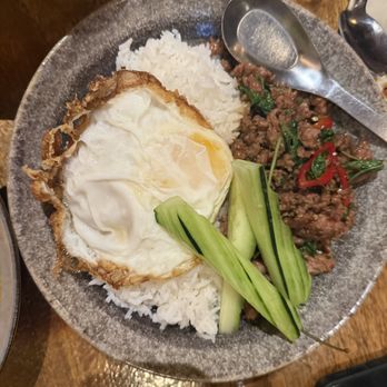 Khao Tiew - pad kra pao - Thai Near Me - San Francisco, California