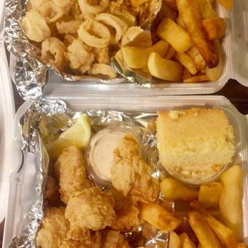 Captain Porky's - Top: fried calamari and jumbo shrimp with fries. Bottom: fried scallops with cornbread and fries - Seafood Near Me - Wadsworth, Illinois