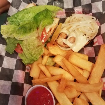 Westy's - Grilled chicken sandwich - American Near Me - Memphis, Tennessee Westy's - Grilled chicken sandwich - American Near Me - Memphis, Tennessee