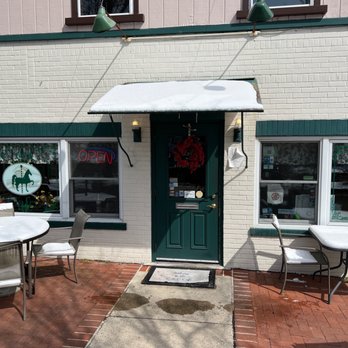 C & C Cafe - the entrance to the restaurant - Breakfast & Brunch Near Me - Perkasie, Pennsylvania