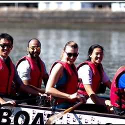 Boston 1 Dragon Boat Team - Boston 1 Dragon Boat Club. Photo by Andrew Briscoe. www.boston1.org