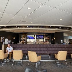Delta Sky Club