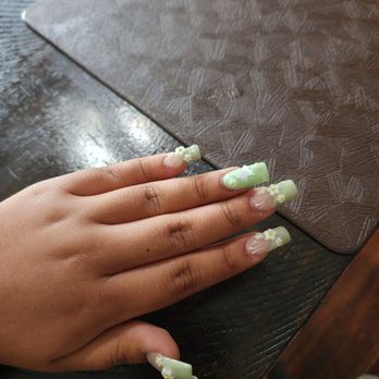 Queen's Nails & Spa - Nails done by stephanie. - Nail Salons Near Me - Chino, California Queen's Nails & Spa - Nails done by stephanie. - Nail Salons Near Me - Chino, California