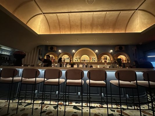 Bistro 8 by null