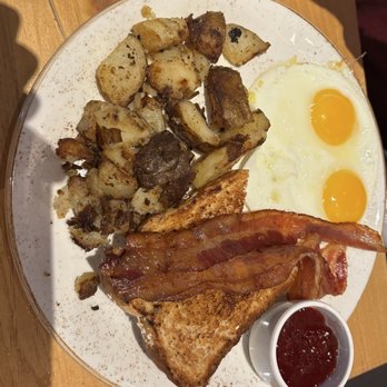 Kitchen Social - Big breakfast - Cocktail Bars Near Me - Columbus, Ohio Kitchen Social - Big breakfast - Cocktail Bars Near Me - Columbus, Ohio