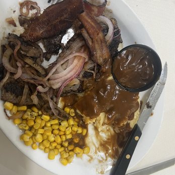 Coburg Crossing Café - Liver and Onions, mashed potatoes, corn - Breakfast & Brunch Near Me - Coburg, Oregon Coburg Crossing Café - Liver and Onions, mashed potatoes, corn - Breakfast & Brunch Near Me - Coburg, Oregon