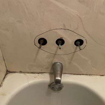 Southern Sewer Services - Prepping for a single handle shower valve - Plumbing Near Me - Pass Christian, Mississippi Southern Sewer Services - Prepping for a single handle shower valve - Plumbing Near Me - Pass Christian, Mississippi
