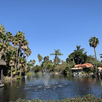 Paradise Point - Pond - Resorts Near Me - San Diego, California
