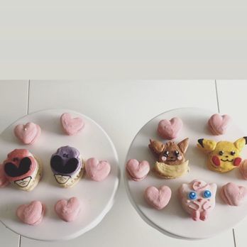 Macaron Art - Character macarons & Heart minis - Desserts Near Me