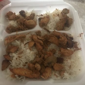 Extreme Hummus - Sad. Chicken Gyro. This is how it came. What happened to this restaurant?! Where are the owners?  Extreme Hummis has gone down hill. - Mediterranean Near Me - Citrus Heights, California