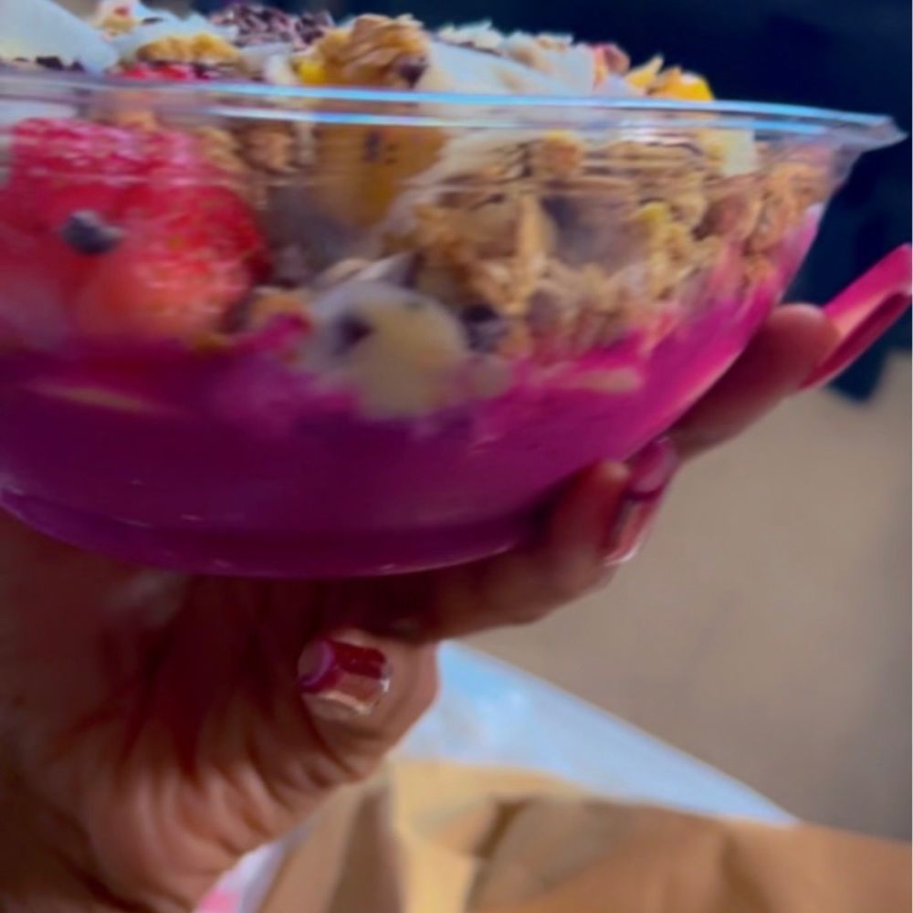 Cool Fresh Juice Bar - Pitaya Almond Butter Bowl - Juice Bars & Smoothies Near Me - New York, New York