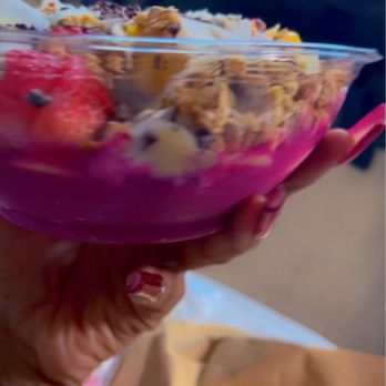 Cool Fresh Juice Bar - Pitaya Almond Butter Bowl - Juice Bars & Smoothies Near Me - New York, New York