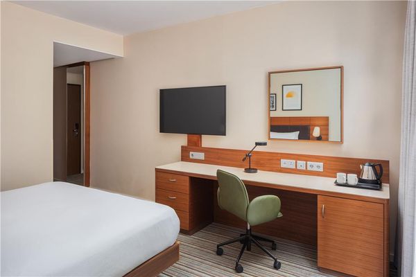 Hilton Frankfurt Airport by null