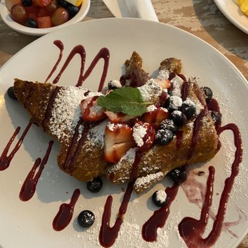 Toast Kitchen & Bar - French Strawberry Cheesecake French Toast - Breakfast & Brunch Near Me - Brea, California Toast Kitchen & Bar - French Strawberry Cheesecake French Toast - Breakfast & Brunch Near Me - Brea, California