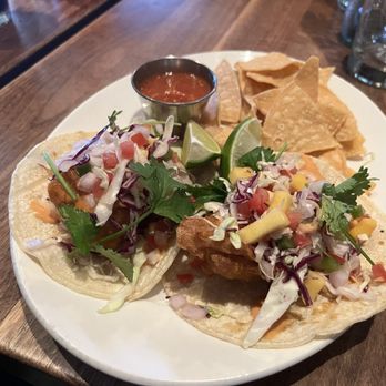 Sweet T's Restaurant + Bar - Fish taco - Southern Near Me - Windsor, California