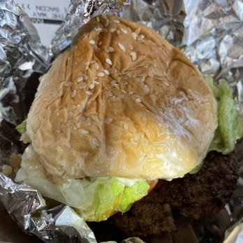 Five Guys - Bacon Burger - All The Way - Burgers Near Me - St Louis, Missouri Five Guys - Bacon Burger - All The Way - Burgers Near Me - St Louis, Missouri